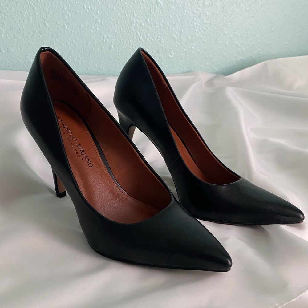 Christin Siriano Black Pointed Toe Heels